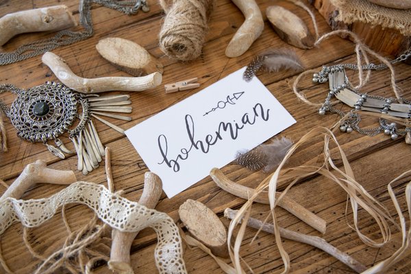 Bijoux bohèmes fabriqués à la main : des idées-cadeaux intéressantes